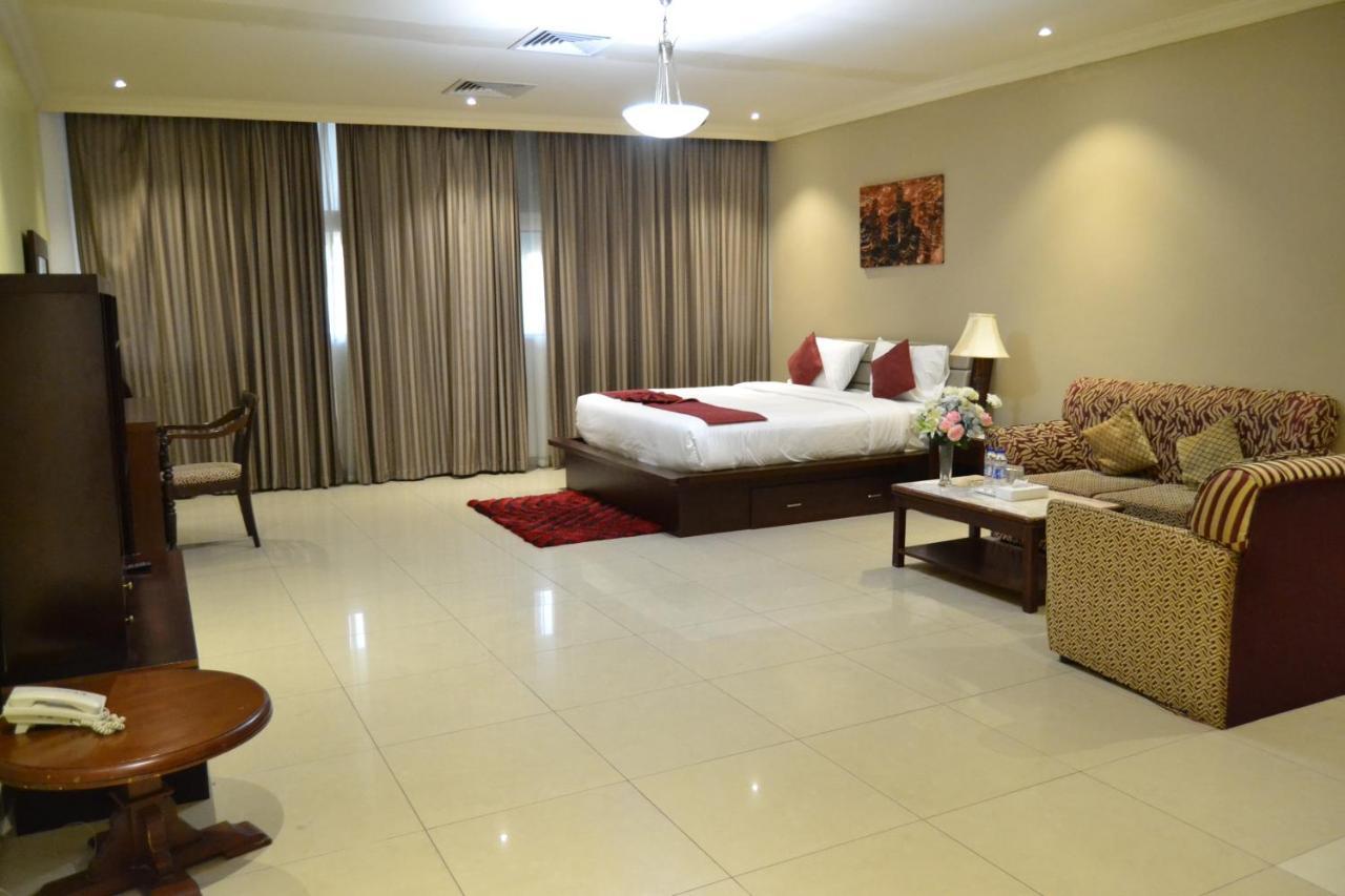Oriental Corner Hotel Apartments Llc Dubai Bagian luar foto