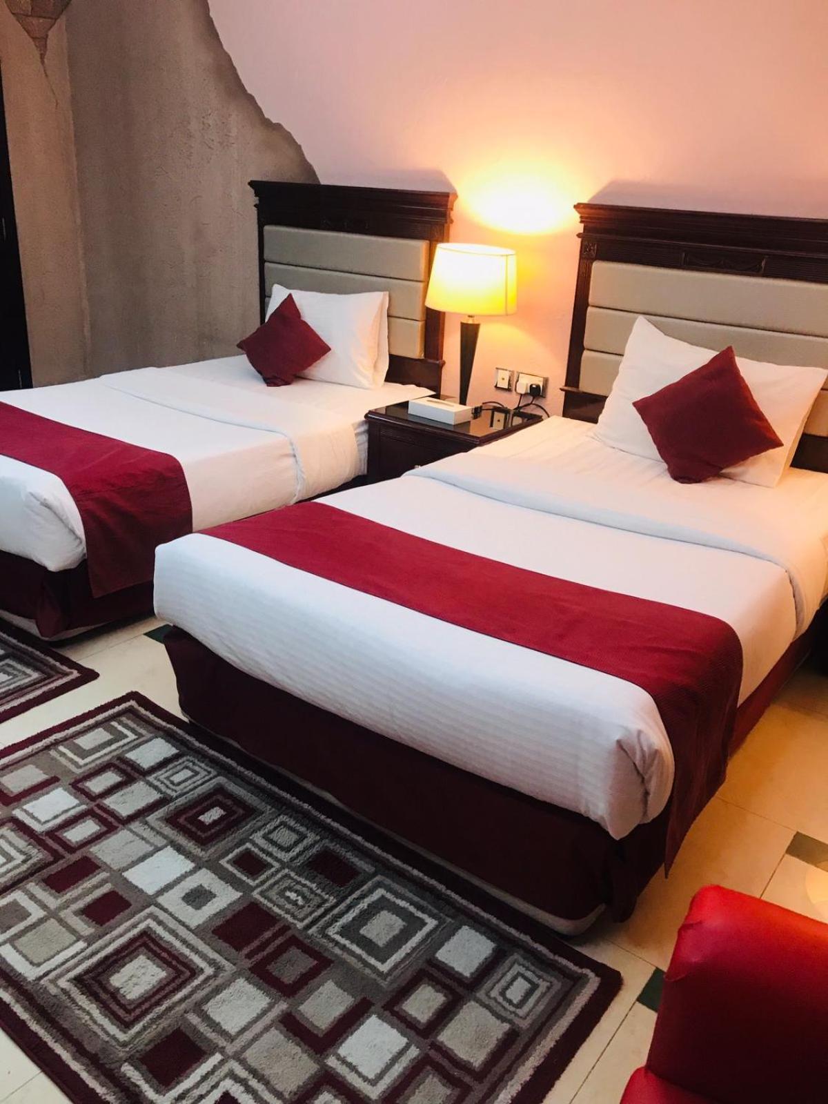 Oriental Corner Hotel Apartments Llc Dubai Bagian luar foto